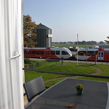 Отель Hulsebos Zuidbroek Экстерьер фото